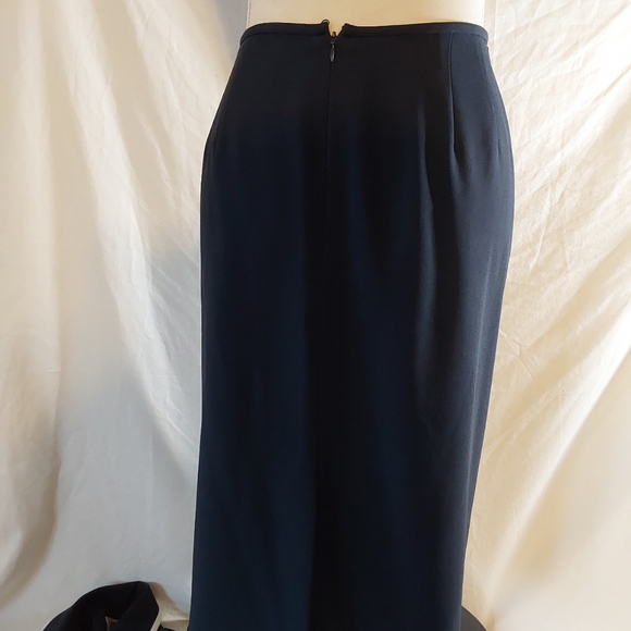 Vintage Kasper A.S.L Blue Skirt Suit with White Trim Collar size 14 - Picture 10 of 13